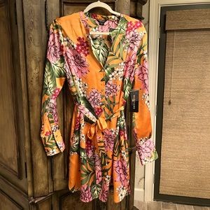 Beautiful Marciano dress, brand new, never worn